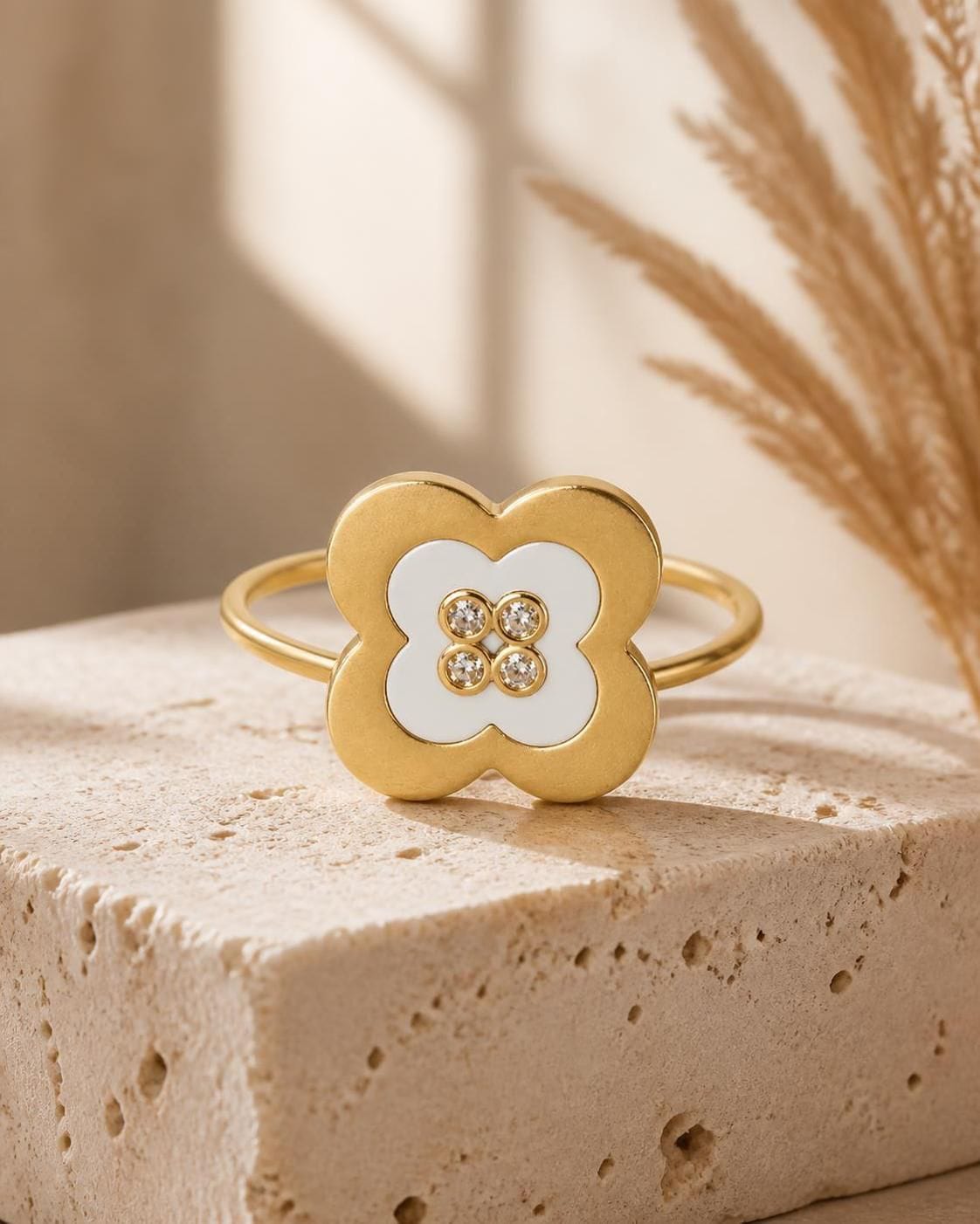 White Clover Clear-Stone Gold-Tone Adjustable Stainless Steel Ring for Women